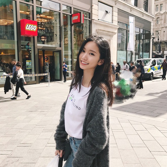 Mặt xinh, dáng đẹp, con nhà giàu - đừng hỏi vì sao cô bạn này lại được ngưỡng mộ đến thế Mặt xinh, dáng đẹp, con nhà giàu - đừng hỏi vì sao cô bạn này lại được ngưỡng mộ đến thế